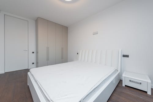 Cama King Size con Cabecero Acolchado